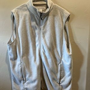 Amazon Essential brand grey fleece zip up vest size XL
